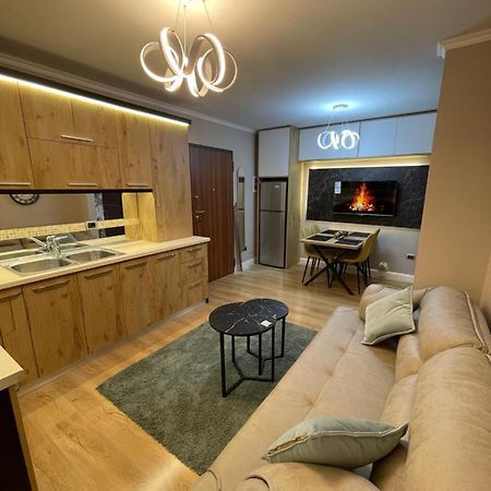 Superior 2Br Apartment ติรานา ภายนอก รูปภาพ